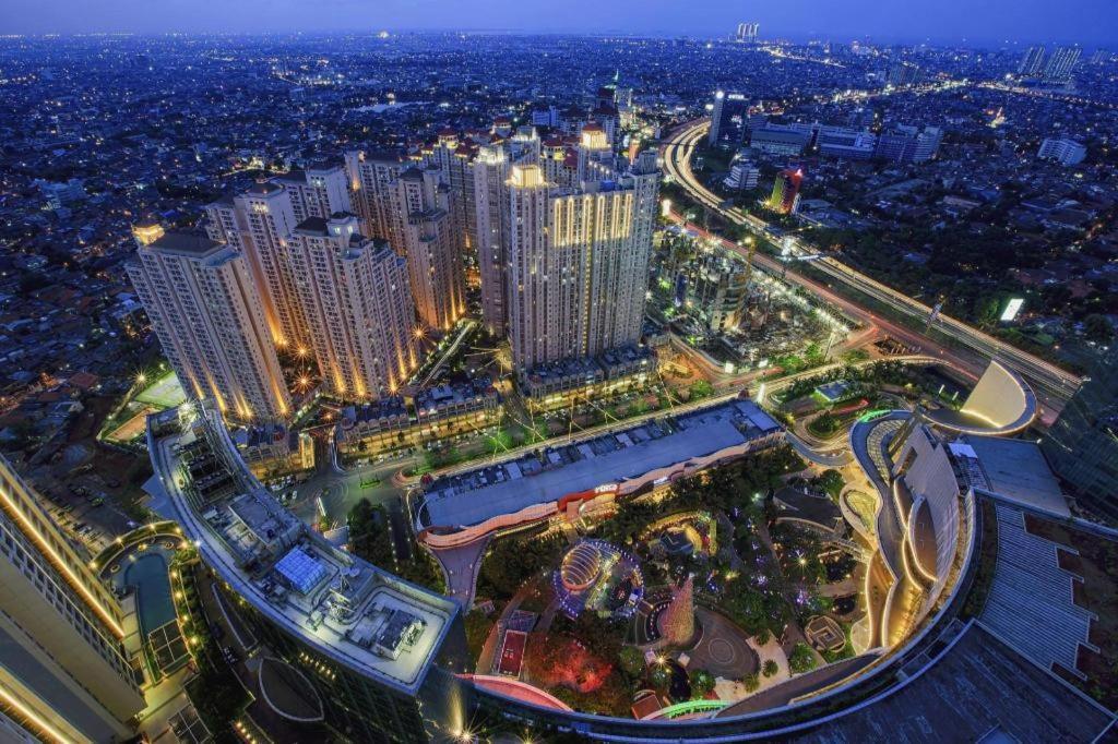 U Stay Hotel Mangga Besar Jakarta Exterior photo