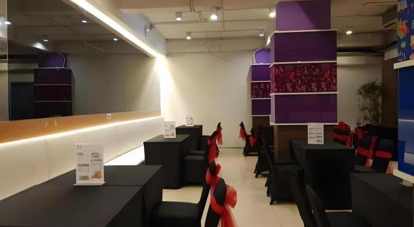 U Stay Hotel Mangga Besar Jakarta Exterior photo