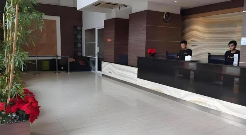 U Stay Hotel Mangga Besar Jakarta Exterior photo